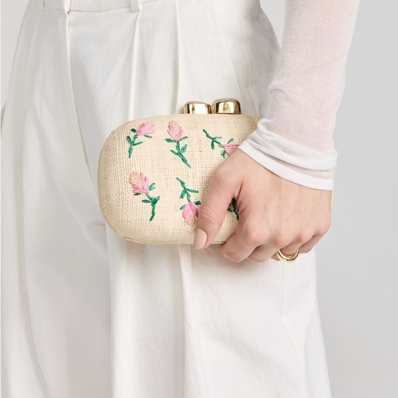 Pamela Munson Rosebud Floral Embroidered Cream Straw Clutch Bag - Picture 2 of 14